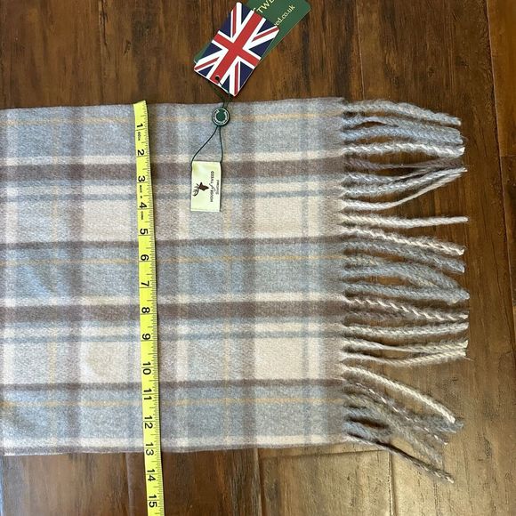 NWT HOUSE OF TWEED Scotland Multicolor Plaid Rectangle Scarf Fringes Unisex - Picture 8 of 8